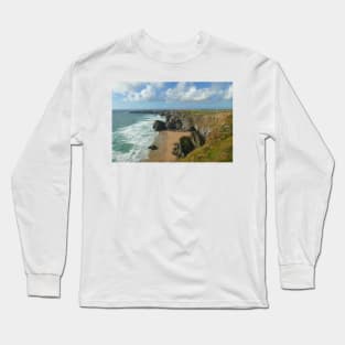 Bedruthan Steps, Cornwall Long Sleeve T-Shirt